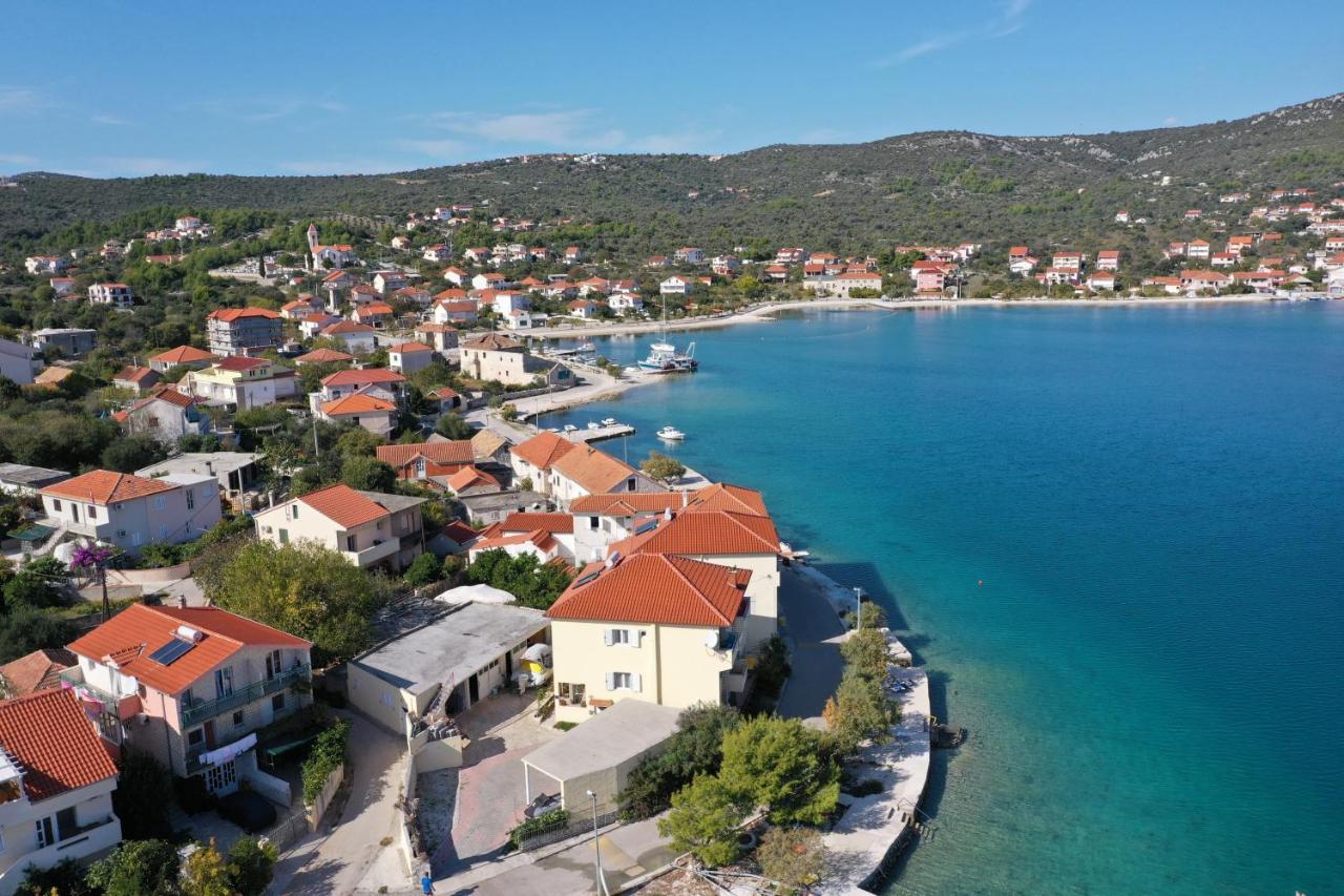 Vinišće Apartments Babin מראה חיצוני תמונה